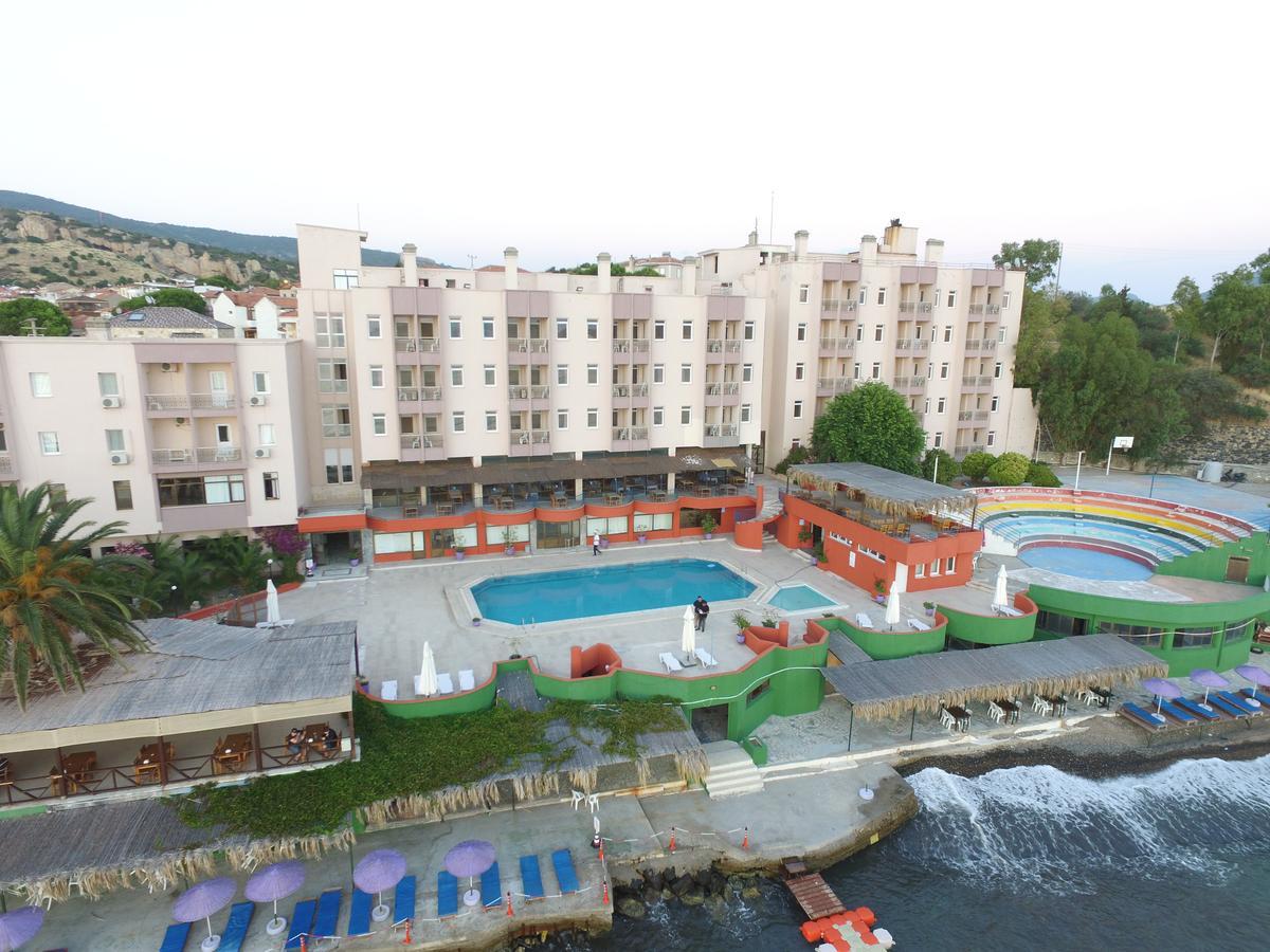 Hotel Leon Foça Ngoại thất bức ảnh
