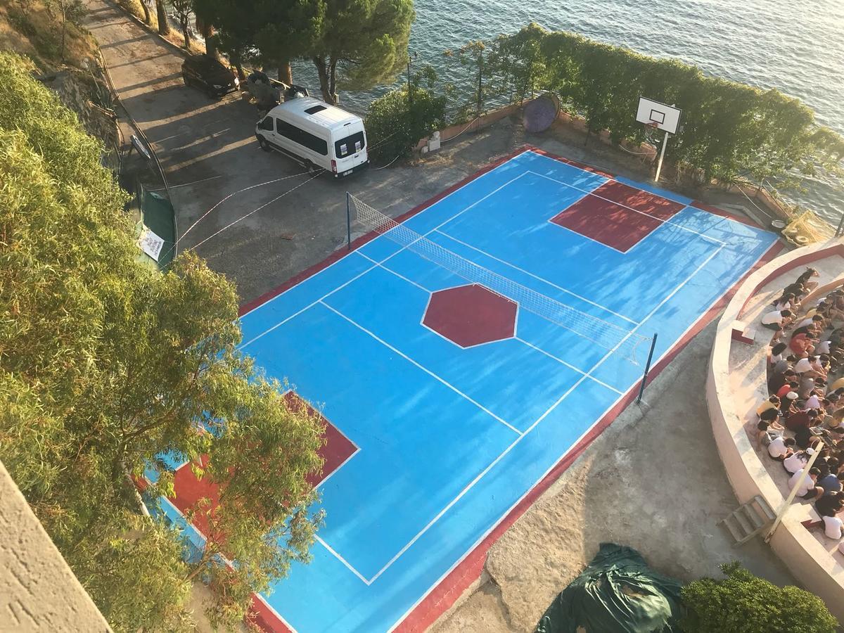 Hotel Leon Foça Ngoại thất bức ảnh