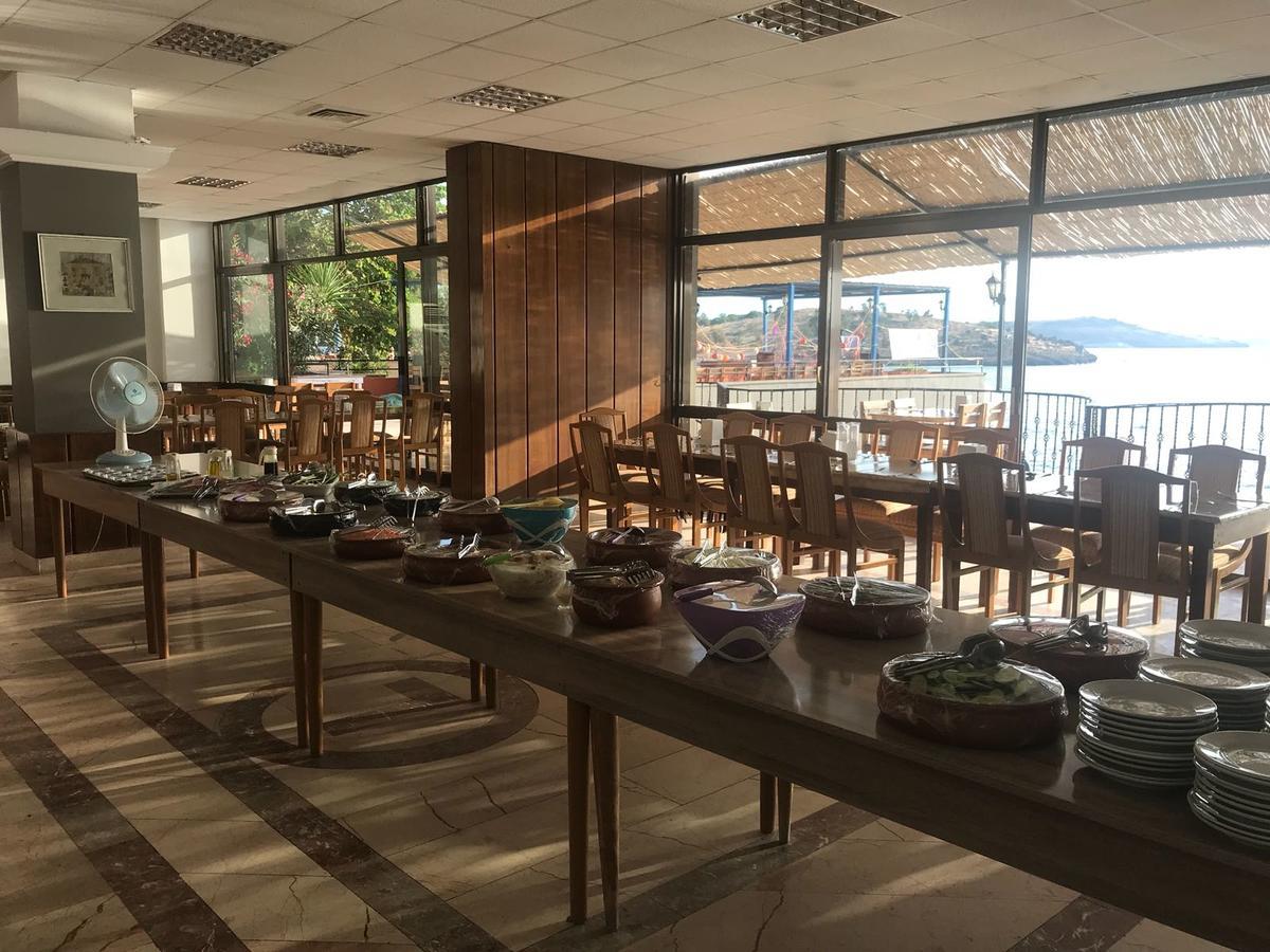 Hotel Leon Foça Ngoại thất bức ảnh